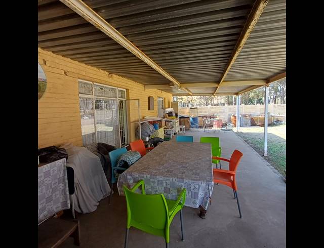3 BEDROOM HOUSE FOR SALE IN BUYSCELIA